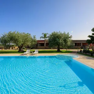  Alloggio per agriturismo Masseria Sant' Elia
